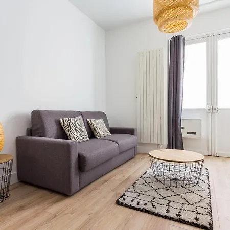 Charming 1br- Champs De Mars Parigi